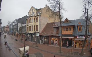 Zakopane - widok na Krupówki śro - 17-03-2026 10:50