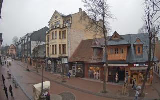 Zakopane - widok na Krupówki śro - 17-03-2026 11:54