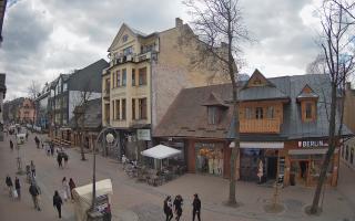 Zakopane - widok na Krupówki śro - 28-04-2026 11:41