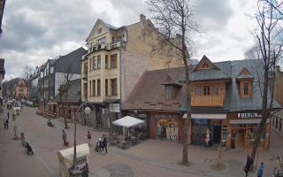 Zakopane - widok na Krupówki śro - 28-04-2026 11:48