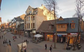 Zakopane - widok na Krupówki śro - 28-04-2026 17:04