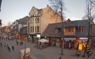 Zakopane - widok na Krupówki śro - 28-04-2026 17:47