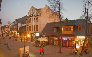 Zakopane - widok na Krupówki śro - 28-04-2026 18:08