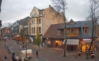 Zakopane - widok na Krupówki śro - 26-10-2026 14:57
