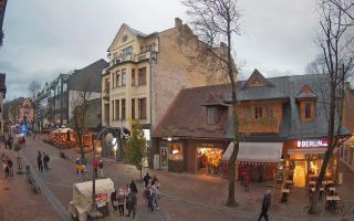 Zakopane - widok na Krupówki śro - 26-10-2026 15:19