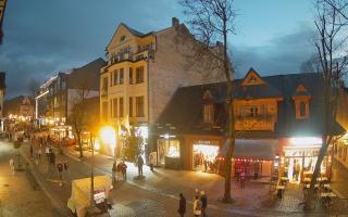 Zakopane - widok na Krupówki śro - 26-10-2026 15:54