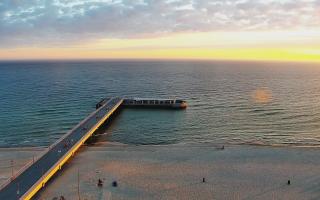 Kołobrzeg molo Hotel Bałtyk - 22-05-2026 02:56