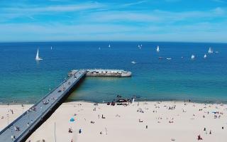 Kołobrzeg molo Hotel Bałtyk - 24-05-2026 11:05