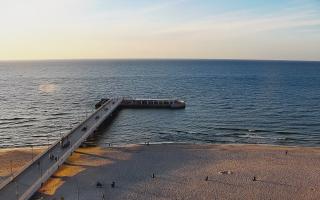 Kołobrzeg molo Hotel Bałtyk - 28-05-2026 18:31