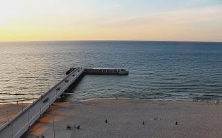 Kołobrzeg molo Hotel Bałtyk - 28-05-2026 18:46