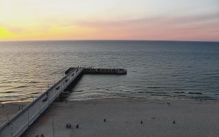 Kołobrzeg molo Hotel Bałtyk - 28-05-2026 19:17
