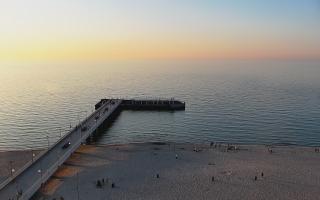 Kołobrzeg molo Hotel Bałtyk - 01-06-2026 18:34