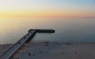 Kołobrzeg molo Hotel Bałtyk - 01-06-2026 18:42