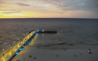 Kołobrzeg molo Hotel Bałtyk - 01-07-2026 20:18