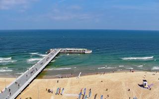 Kołobrzeg molo Hotel Bałtyk - 18-07-2026 09:28
