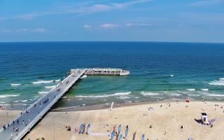 Kołobrzeg molo Hotel Bałtyk - 18-07-2026 09:52