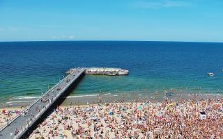 Kołobrzeg molo Hotel Bałtyk - 02-08-2026 12:17