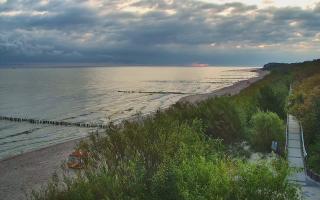 Dziwnów plaża - wschód - 25-07-2026 03:24