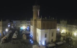 Tarnów Rynek - 21-03-2026 19:11