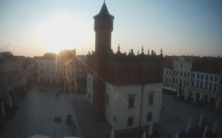 Tarnów Rynek - 04-08-2026 03:58