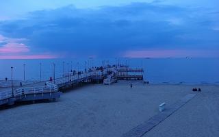 Gdańsk Brzeźno - molo - 10-06-2026 19:36