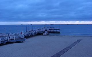 Gdańsk Brzeźno - molo - 05-07-2026 02:04