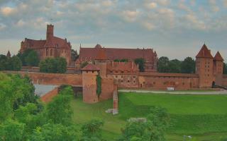 Malbork zamek - 02-08-2025 04:01