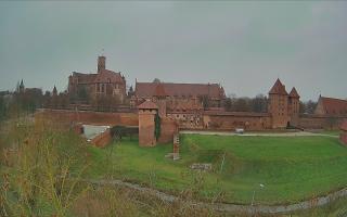 Malbork zamek - <br />
<b>Notice</b>:  Undefined index: godzina in <b>/var/www/webcam-news.pl/sites/elements/video-list-category-item.php</b> on line <b>23</b><br />
01-01-1970 00:00