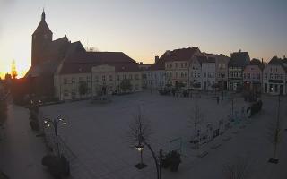 Darłowo Rynek - 28-04-2026 18:19