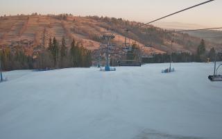 Suche-ski  widok z górnej stacji - 16-03-2026 05:21