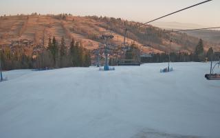 Suche-ski  widok z górnej stacji - 16-03-2026 05:28