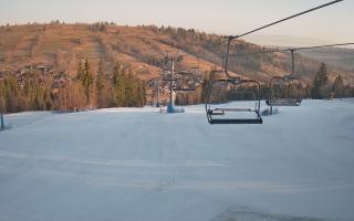 Suche-ski  widok z górnej stacji - 16-03-2026 05:56