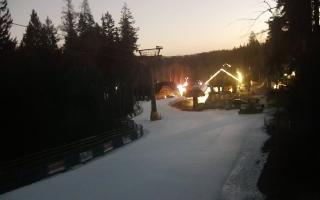 Biały Jar dolna stacja - 19-12-2025 06:04