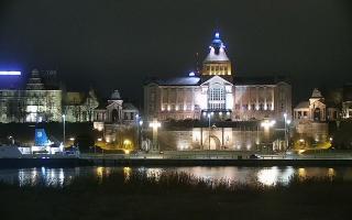 Szczecin Wały Chrobrego - 19-12-2025 20:48
