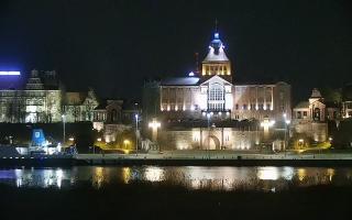 Szczecin Wały Chrobrego - 21-03-2026 20:27