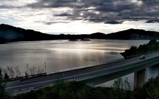 Jezioro Mucharskie - 13-05-2026 04:39