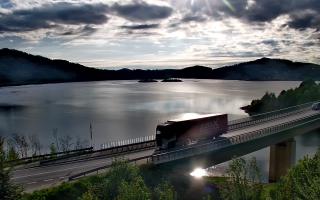 Jezioro Mucharskie - 13-05-2026 04:47