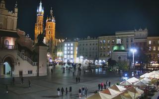 Kraków Kościół Mariacki - 01-11-2025 19:04