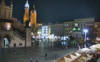 Kraków Kościół Mariacki - 02-11-2025 20:24