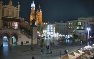 Kraków Kościół Mariacki - 02-11-2025 20:32