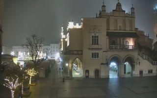 Kraków Kościół Mariacki - 14-12-2025 22:26