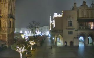 Kraków Kościół Mariacki - 14-12-2025 22:50