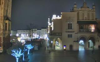 Kraków Kościół Mariacki - 16-12-2025 21:20