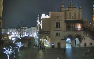 Kraków Kościół Mariacki - 16-12-2025 21:28