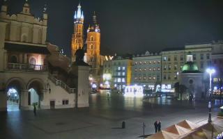 Kraków Kościół Mariacki - 16-12-2025 22:33