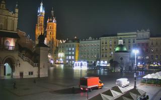 Kraków Kościół Mariacki - 16-12-2025 22:49
