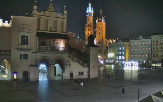 Kraków Kościół Mariacki - 16-12-2025 23:45