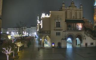 Kraków Kościół Mariacki - 17-12-2025 00:57