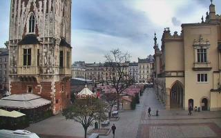 Kraków Kościół Mariacki - 17-12-2025 07:47
