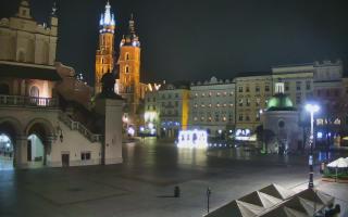 Kraków Kościół Mariacki - 18-12-2025 00:41